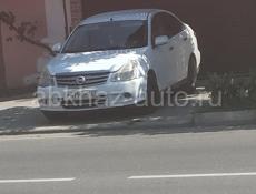 Nissan Almera