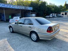 Mercedes-Benz C-Класс