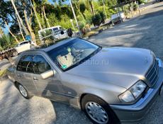 Mercedes-Benz C-Класс