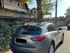 Infiniti FX
