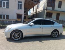 Nissan fuga