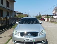 Nissan fuga