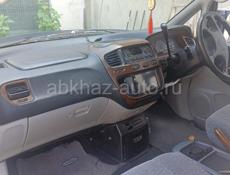 Mitsubishi L 400