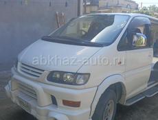 Mitsubishi L 400