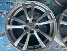 Диски R18 Lexus is350   