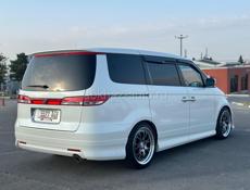 Honda Еlysion