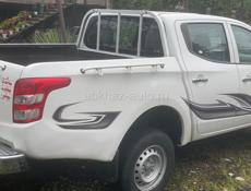 Mitsubishi L 200