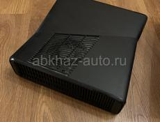 Продаю Xbox 360 S (торг)