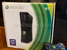 Продаю Xbox 360 S (торг)