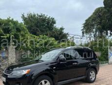 Mitsubishi Outlander XL