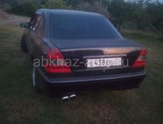 Mercedes-Benz C-Класс