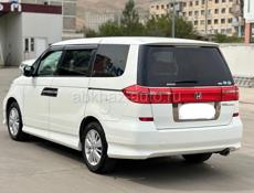 Honda Еlysion