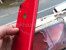 iPhone XR (RED)