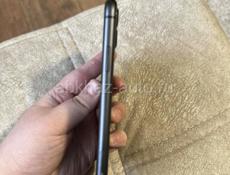 11 айфон 128gb👍