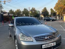 Nissan fuga