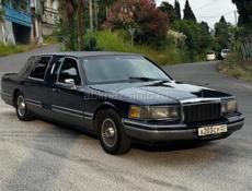 Lincoln Town Car