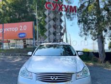 Infiniti M35