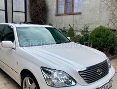 Toyota Celsior