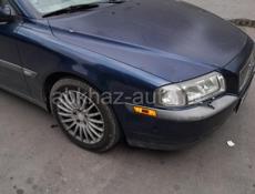 Volvo S80