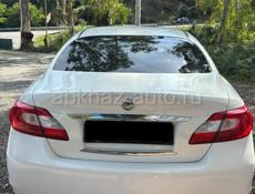 Nissan fuga
