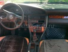 Audi 100