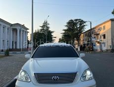 Toyota Celsior