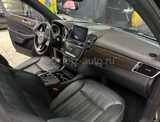 Mercedes-Benz ML