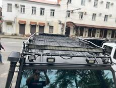 Land Rover 110 Defender