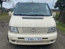 Mercedes-Benz Viano