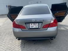 Nissan fuga