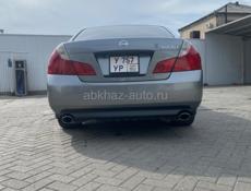 Nissan fuga