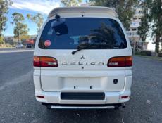 Mitsubishi Pistachio
