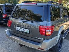 Toyota Sequoia