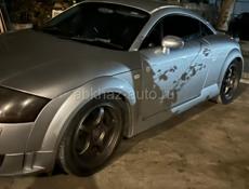 Audi TT Coupe