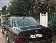 Mercedes-Benz 124