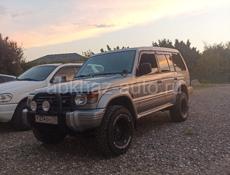 Mitsubishi Pajero Sport