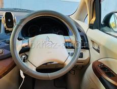 Mitsubishi Grandis
