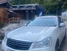 Nissan fuga