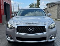 Infiniti Q45