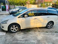 Mitsubishi Grandis