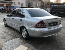 Mercedes-Benz C-Класс