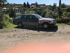 Mercedes-Benz 124