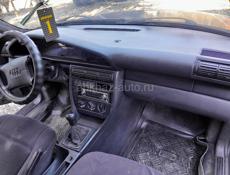 Audi 100