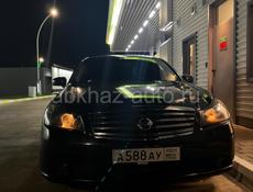 Nissan fuga