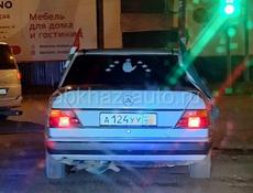Mercedes-Benz 124