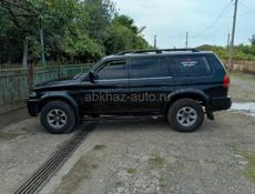 Mitsubishi Montero