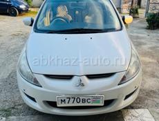 Mitsubishi Grandis