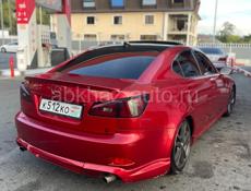 Lexus IS