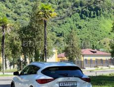 Infiniti Q30