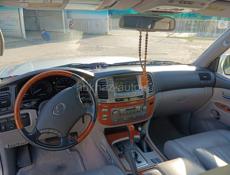 Lexus LX